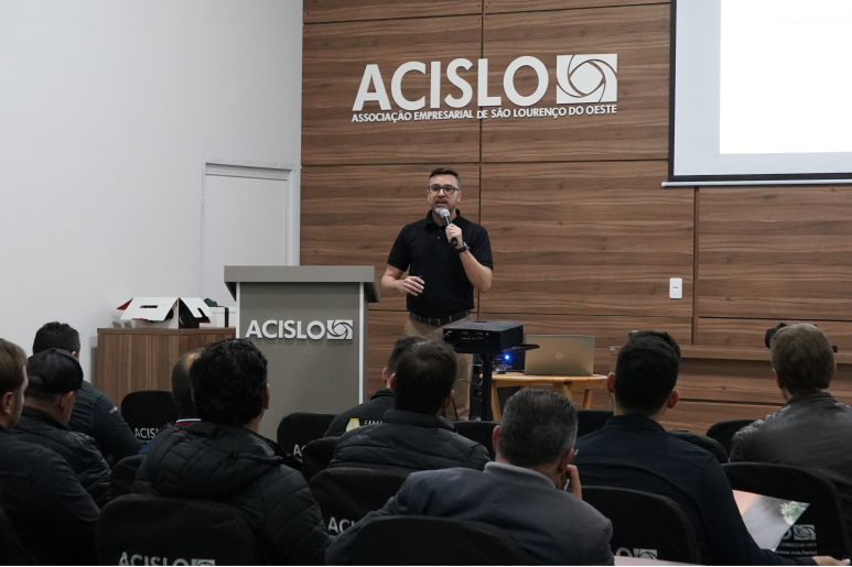 Capa notícia Urbanismo Inovador em pauta: palestra reúne profissionais do setor imobiliário em SLO 