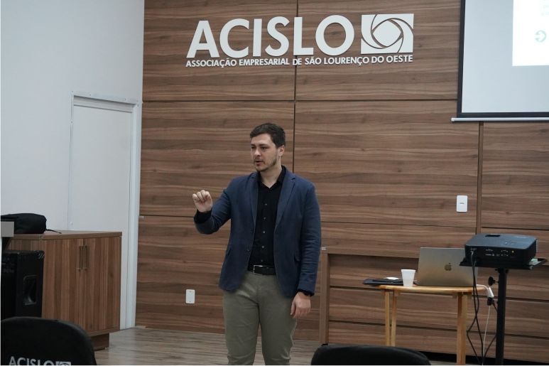 Capa notícia Café Empresarial debate a importância da proteção de marcas e patentes